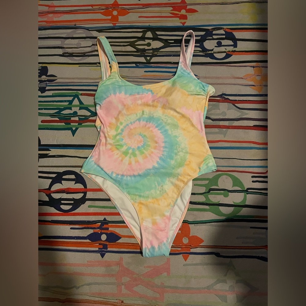 One piece multi color swimsuit; pink